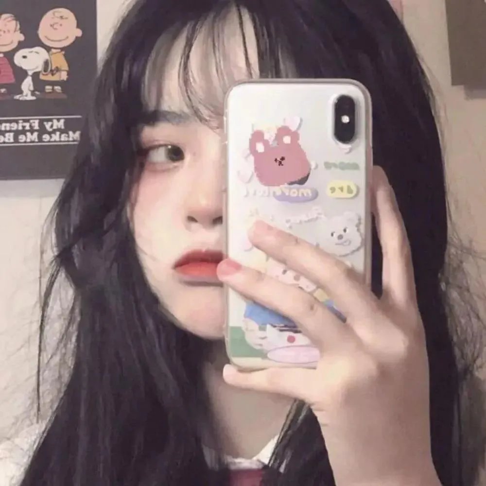 春燕展翅